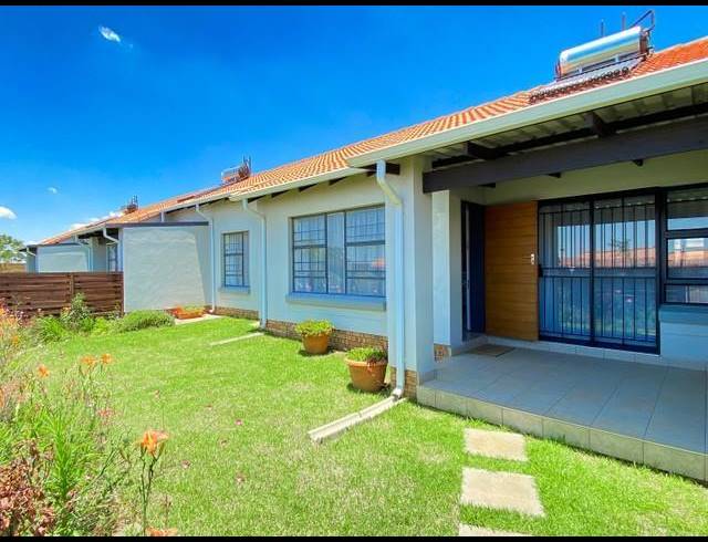 3 BEDROOM PROPERTY TO RENT IN MONAVONI